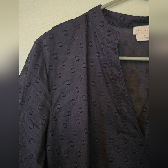 Van Heusen Black Dot Blouse size Medium - Picture 4 of 7